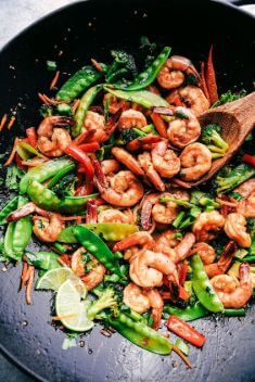 15 minute Garlic Shrimp Stir Fry - 25 Savory Recipes For Shrimp Stir Fry