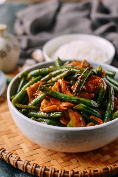 20 Minute String Bean Chicken Stir fry - 30 Stunning Ways To Make Chicken Stir Fry