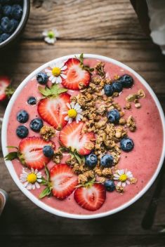 24 Strawberries and Cream Smoothie Bowl - 25 Smoothie Bowls To Blow Up Your Taste Buds
