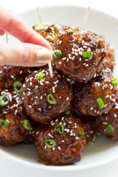 25 Minute Asian Chicken Meatballs - 30 Stunning Dishes Made with Chicken Meatballs