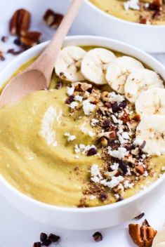 8 Banana Cream Pie Smoothie Bowl - 25 Smoothie Bowls To Blow Up Your Taste Buds