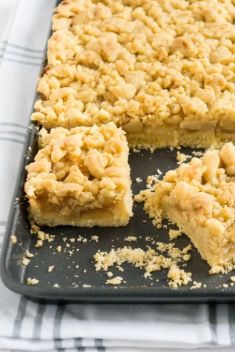 Apple Streusel Sheet Cake - 30 Easy Yet Delicious Sheet Cakes