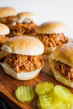BBQ Chicken Sliders - 30 Incredibly Addictive BBQ Chicken Dishes
