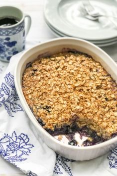 Blueberry Amish Baked Oatmeal - 30 “Must-Save” Recipes For Baked Oatmeal