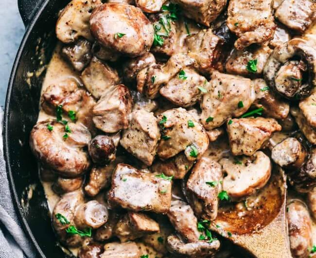 Creamy Garlic Steak Bites with Mushrooms