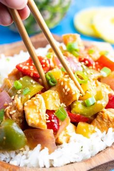 Easy Pineapple Chicken - 30 Stunning Ways To Make Chicken Stir Fry