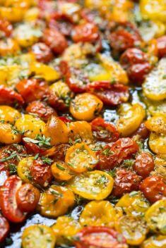Garlic Herb Roasted Tomatoes - 30 Best Healthy Garlic Vegetable Dishes