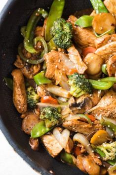 Garlic Sesame Chicken Stir Fry - 30 Stunning Ways To Make Chicken Stir Fry