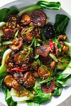 Glazed Shiitakes With Bok Choy - 25 Appetizing Recipes For Mushroom Stir Fry