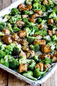 Low Carb Sesame Chicken and Broccoli Sheet Pan Meal - 30 Incredibly Good Sheet Pan Chicken Dinner