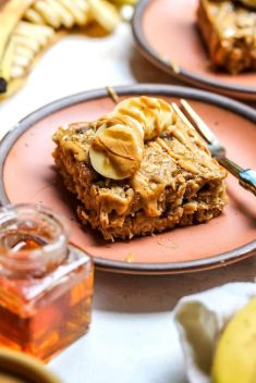 Peanut Butter Banana Baked Oatmeal - 30 “Must-Save” Recipes For Baked Oatmeal