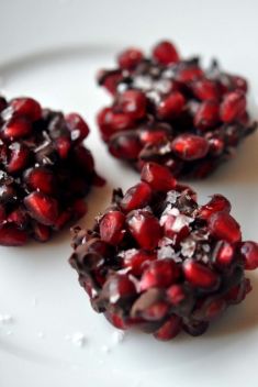 Pomegranate Dark Chocolate Bites - Here Are What To Make with Pomegranate!