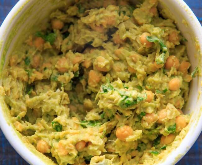 Smashed Avocado and Chickpea Salad
