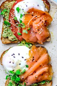 Smoked Salmon and Poached Eggs on Toast - 25 Amazing Salmon Breakfast Recipes