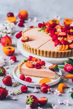 Summer Fruit Cream Tart - 30 “Crave-Worthy” Tarts