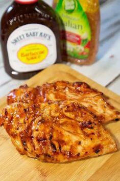 Three Ingredient Italian BBQ Chicken - 30 Incredibly Addictive BBQ Chicken Dishes