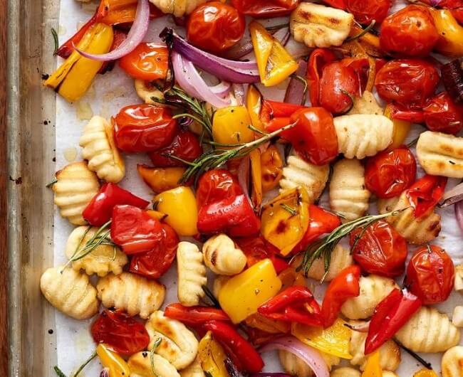 Crispy Sheet Pan Gnocchi and Veggies