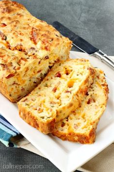 Bacon cheddar cheese Jalapeno Popper Bread - 30 Fabulous Recipes For Bread That Will Make Your Day