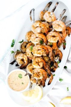 Copycat Outback Steakhouse Shrimp on the Barbie - 30 Ridiculously Good Recipes For Shrimp Skewers
