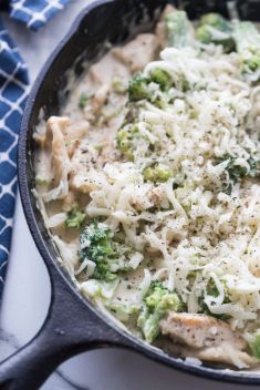 Creamy Keto Chicken Alfredo with Broccoli Bake - 30 “Addictive” Keto Chicken Dishes For Dinner