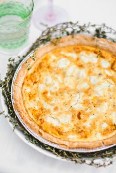 Easy Goat Cheese Roasted Red Pepper Quiche - 30 Best Recipes For Quiche For A Crowd