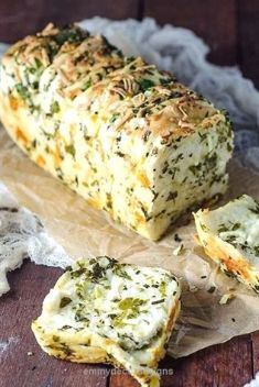 Garlic Herb And Cheese Bread - 30 Fabulous Recipes For Bread That Will Make Your Day