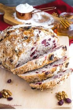 No Knead Cranberry Honey Walnut Artisan Bread - 30 Fabulous Recipes For Bread That Will Make Your Day