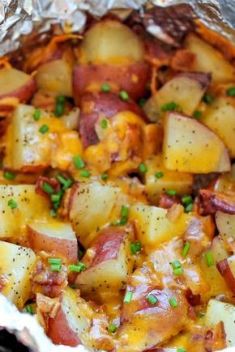 Slow Cooker Cheesy Ranch Potatoes - 30 Fabulous Dinners With Slow Cooker Potatoes