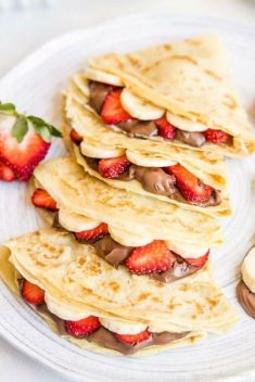 Sweet Chocolate Banana Crepes - 30 Delicious Crepes That Will Make Your Day
