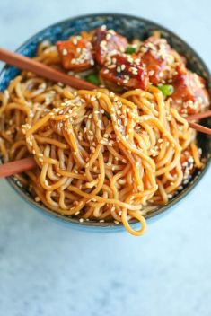 Teriyaki Chicken Noodle Bowls - 25 Chinese Noodle Dishes That Will Drive You Crazy