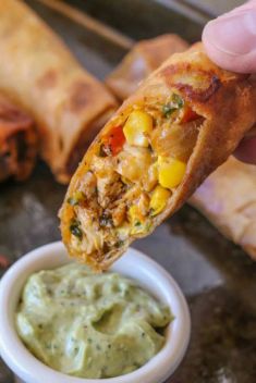 30 Flavorful Egg Rolls On The Go