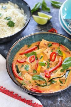 Vegan Thai Red Curry With Tofu And Vegetables - 30 Stunning Recipes For Vegan Curry