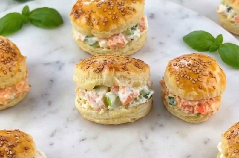 Crispy Puff Pastry Bites with Smoked Salmon and Paprika Feta