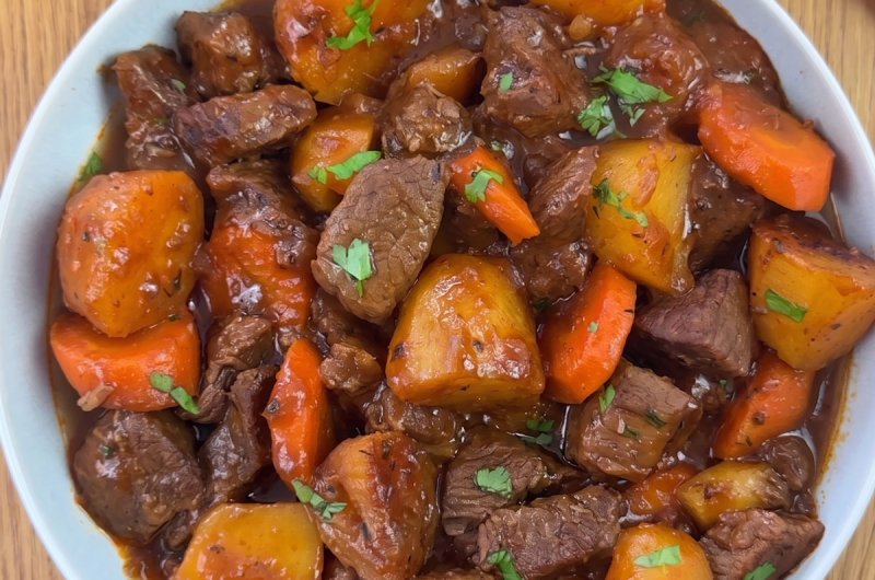 Tender Goulash Stew